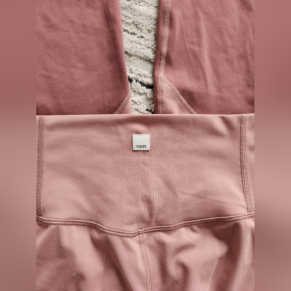 Vuori Color Block Studio Leggings - Picture 4 of 4